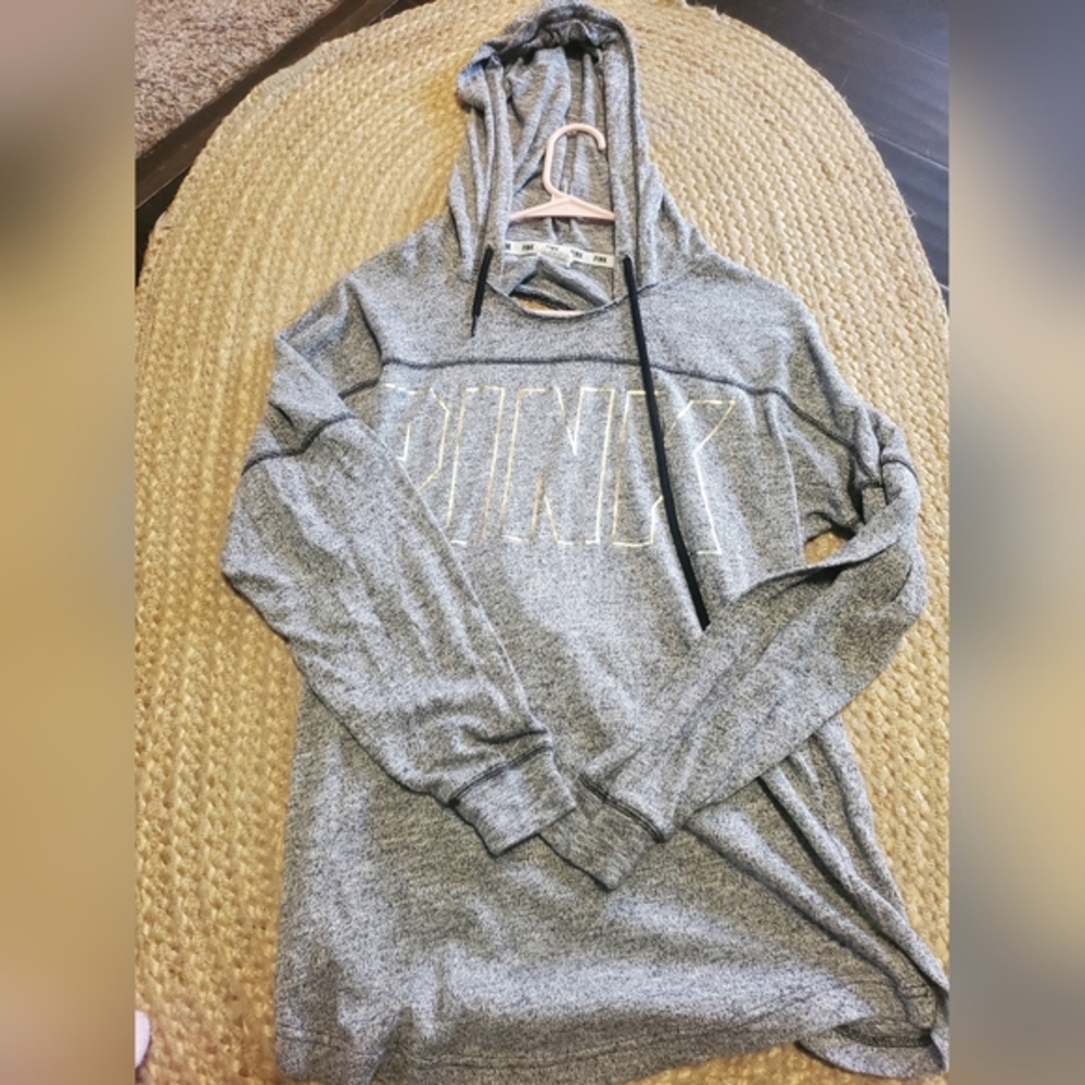 Victorias‎ Secret Pink top